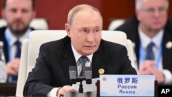 1 სექტემბერს რუსეთის პრეზიდენტი ვლადიმირ პუტინი ჩინეთის ქალაქ ტიანძინში სიტყვით გამოვიდა შანხაის თანამშრომლობის ორგანიზაციის წევრი ქვეყნების მეთაურთა სხდომაზე