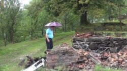 TV Liberty: Jedni grade, drugi pale