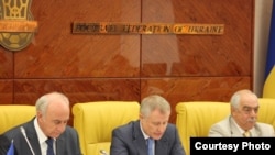 Слева направо: А.И.Бандурко, Г.М.Суркис, С.М.Стороженко