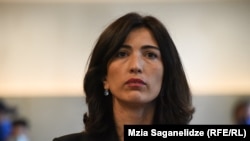 აშშ-ის ეროვნულ-დემოკრატიული ინსტიტუტი ნინო დოლიძეს მედლინ ოლბრაიტის სახელობის დემოკრატიის ჯილდოს გადასცემს.