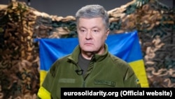 პეტრო პოროშენკო უკრაინელმა მესაზღვრეებმა არ გადაუშვეს საზღვარზე, რასაც მეხუთე პრეზიდენტმა "ანტიუკრაინული დივერსია" უწოდა