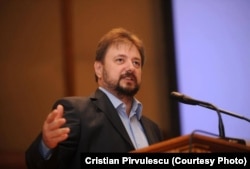 Politologul Cristian Pîrvulescu spune că politicienii nu ar trebui să se simtă discriminați.