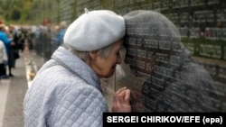 Мемориал на месте Бутовского полигона в Подмосковье