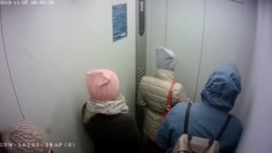 Видео задержания Артема Загребельного с камеры в лифте Видео задержания Артема Загребельного с камеры в лифте