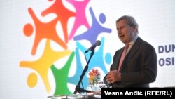 Johanes Han u Beogradu gde mu je uručeno priznanje ambasadora Sportskih igara mladih