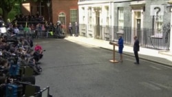 May: Formiraću novu vladu za 'Brexit'