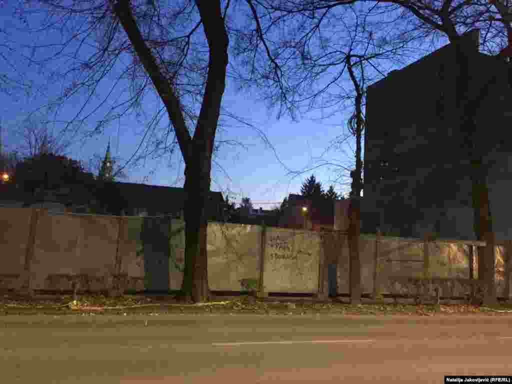 Parcela u Zmaj Jovinoj ulici broj 4