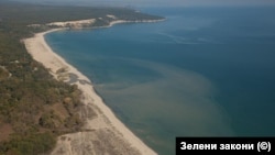 Плажната ивица на Камчийски пясъци