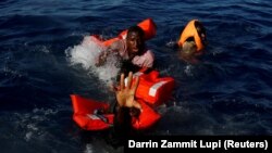 За даними ООН, цього року на шляху міграції у Центральному Середземномор'ї вже загинули понад 350 людей, не рахуючи останніх смертей