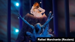 Репетиция номера Юлии Самойловой перед полуфиналом Евровидения