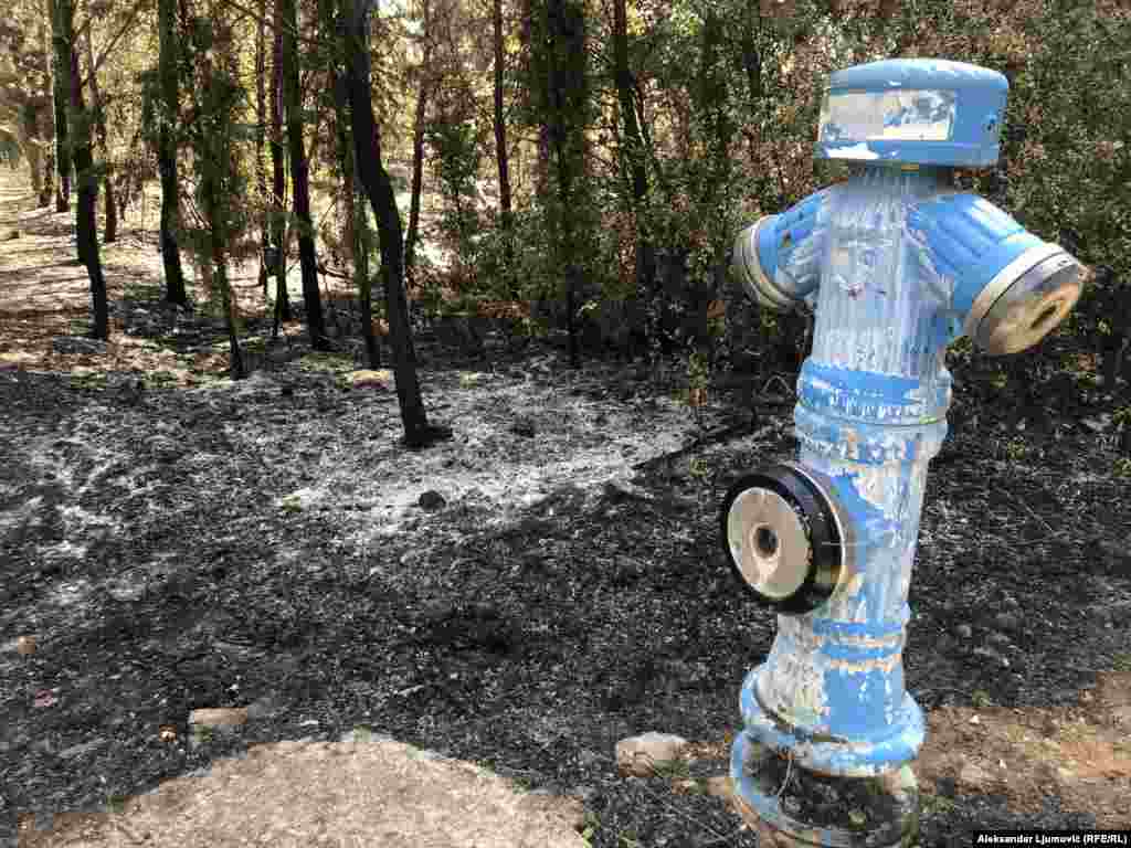 Hidranti na vrhu brda Gorica trebalo je da olakšaju gašenje požara.