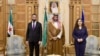 Presidentja e Kosovës, Vjosa Osmani, princi i kurorës së Arabisë Saudite, Muhammed bin Salman Al Saud (në mes) dhe presidenti sirian, Ahmed al-Sharaa, në Riad, 29 tetor.