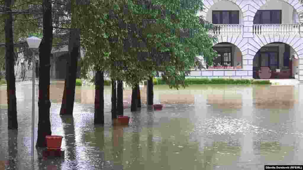 Naselje Gata, Bihać