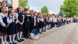 (Video) „Primul clopoțel” pentru copiii din diasporă reveniți în Moldova