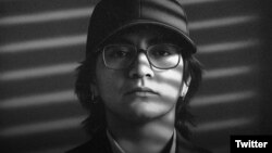 Сомайє Рашиді була заарештована 24 квітня 2025 року, коли писала гасла протесту в районі Джавадія в Тегерані