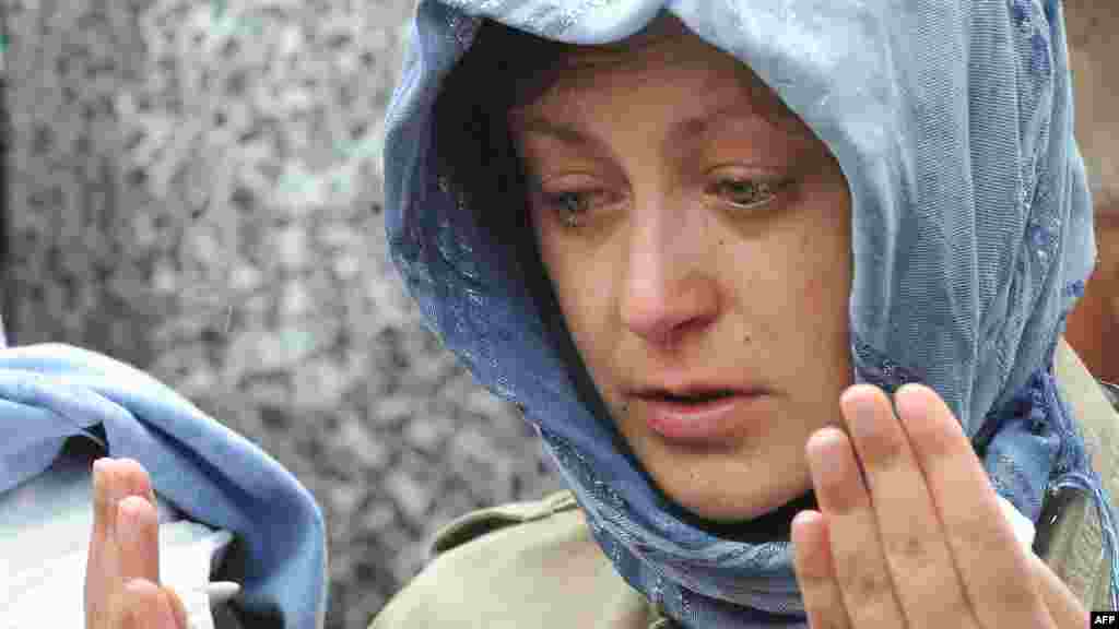 BiH - Molitva za 66 posmrtnih ostataka tijela nastradalih u masakru, Visoko, 25. maj 2012.