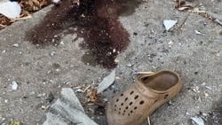 Сведоштва на преживеани Украинци, евакуирани од село каде што во руски напад загинаа 25 пензионери