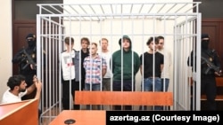 Россияне в в Сабаильском районном суде, Баку, Азербайджан