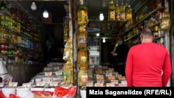 აბსოლუტური სიღარიბე მცირდება - რა ხდება ფართო სურათში?