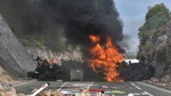 Cetinje: Uz suzavac i proteste ustoličen mitropolit Joanikije Cetinje: Uz suzavac i proteste ustoličen mitropolit Joanikije