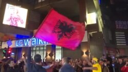 Slavlje na ulicama Prištine Slavlje na ulicama Prištine